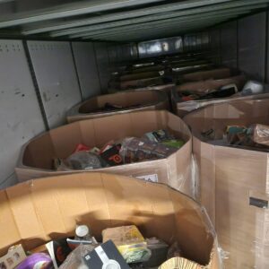 Amazon 7ft FC Apparel & Footwear Truckload