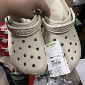 Crocs Pallet - 160 Pairs Assorted Wholesale Clogs & Sandals from A&E Pallet Sales, image 3