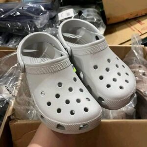 Crocs Pallet - 160 Pairs Assorted Wholesale Clogs & Sandals from A&E Pallet Sales, image 2