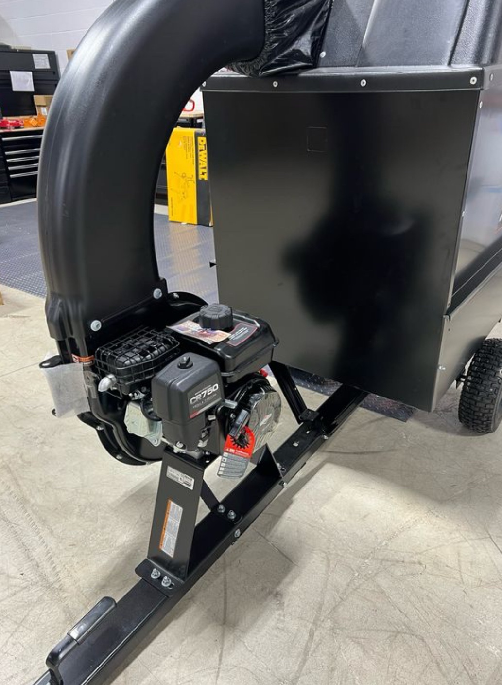 img_6154-1 Agri-Fab Mow-N-Vac 32 Cu Ft Lawn Vacuum from A&E Pallet Sales