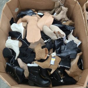 Target Womens Boots Truckload from A&E Pallet Sales, image 4
