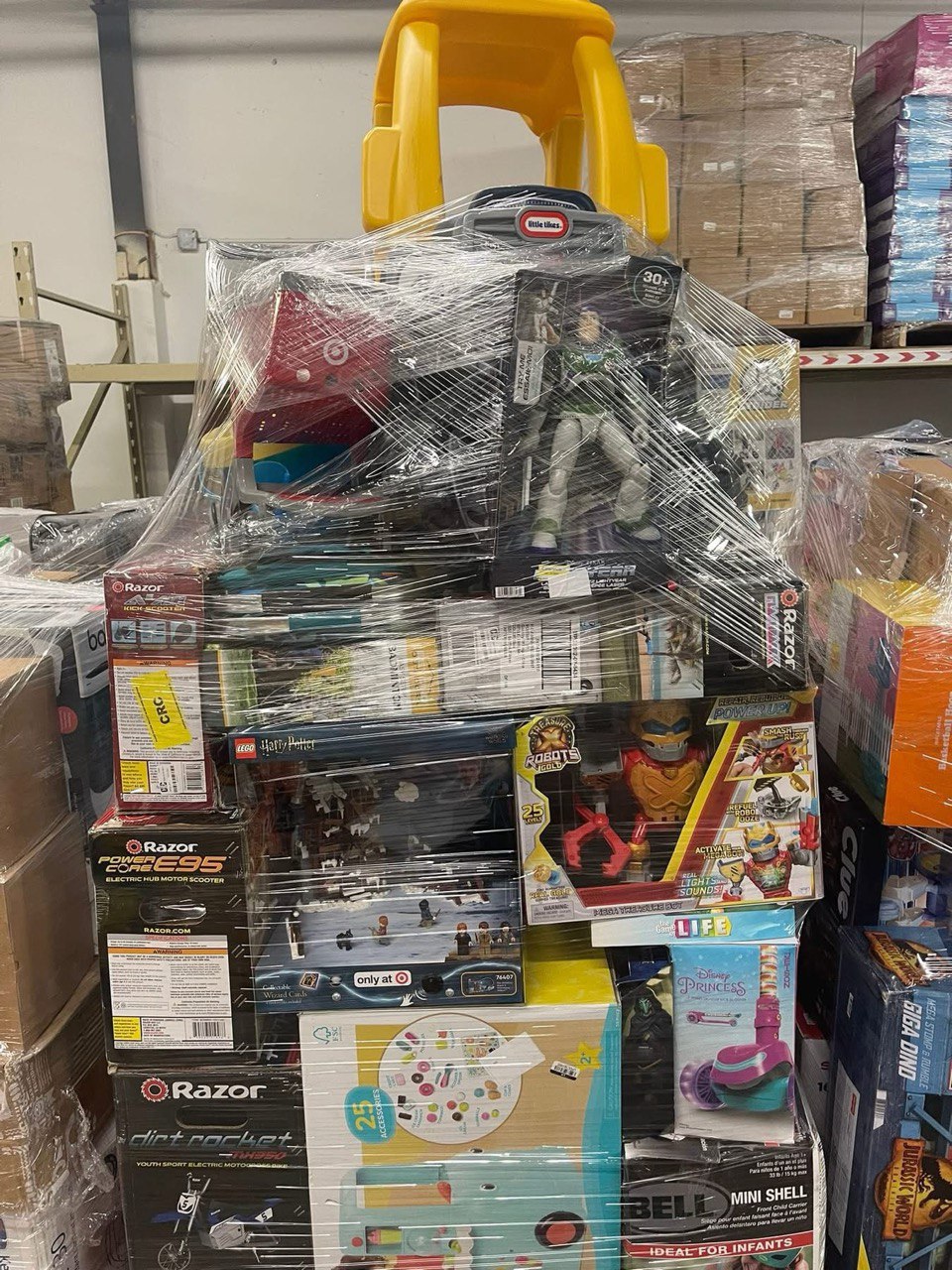 photo_2025-11-24_00-01-14-1 Wholesale Mixed Toys Pallet from A&E Pallet Sales