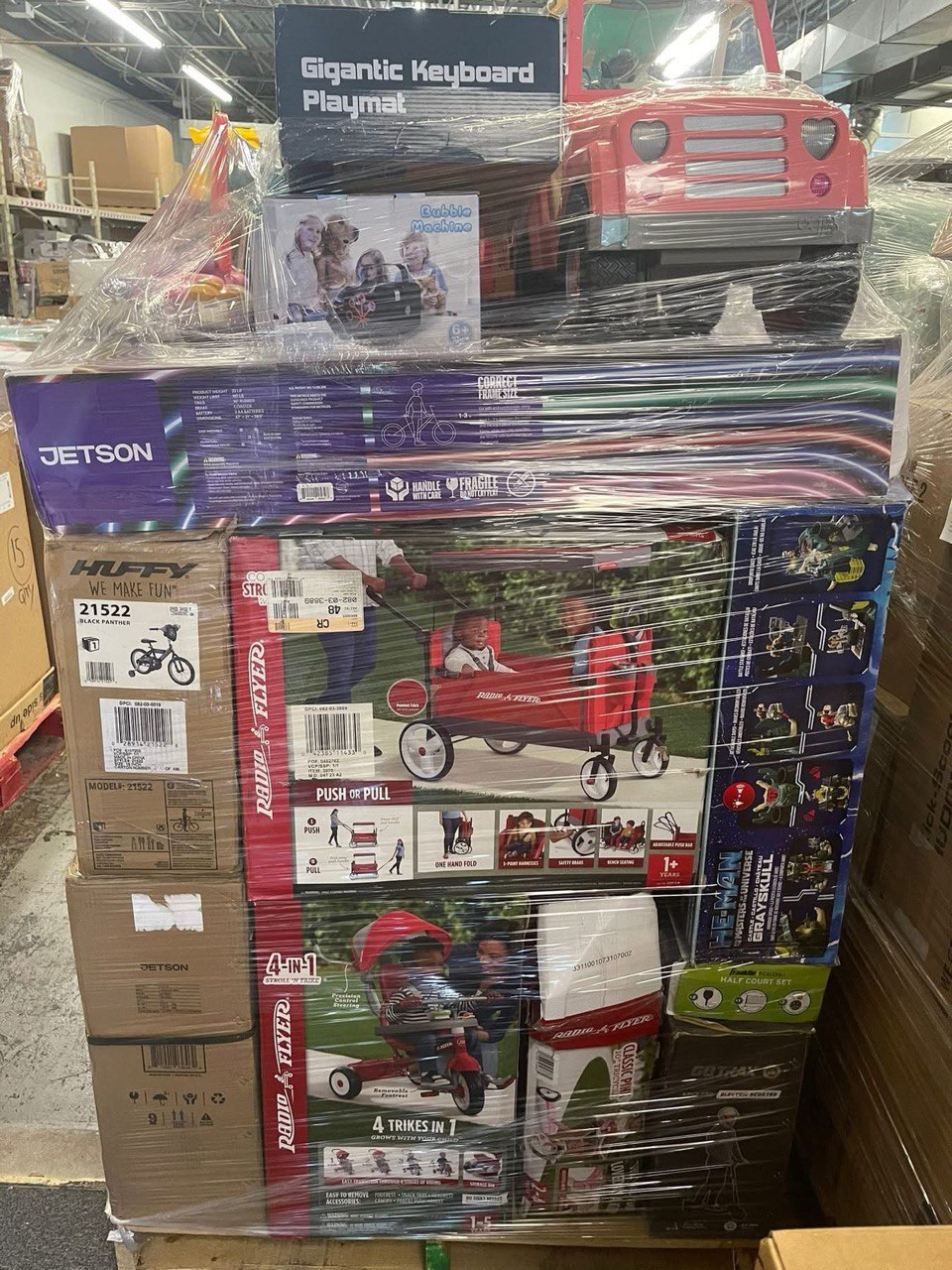 photo_2025-11-24_00-01-17-1 Wholesale Mixed Toys Pallet from A&E Pallet Sales, image 2