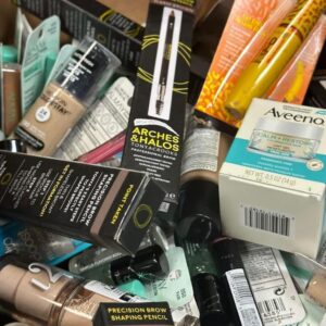 150 Units - Mixed Cosmetics Pallet (Wholesale Beauty Lot)