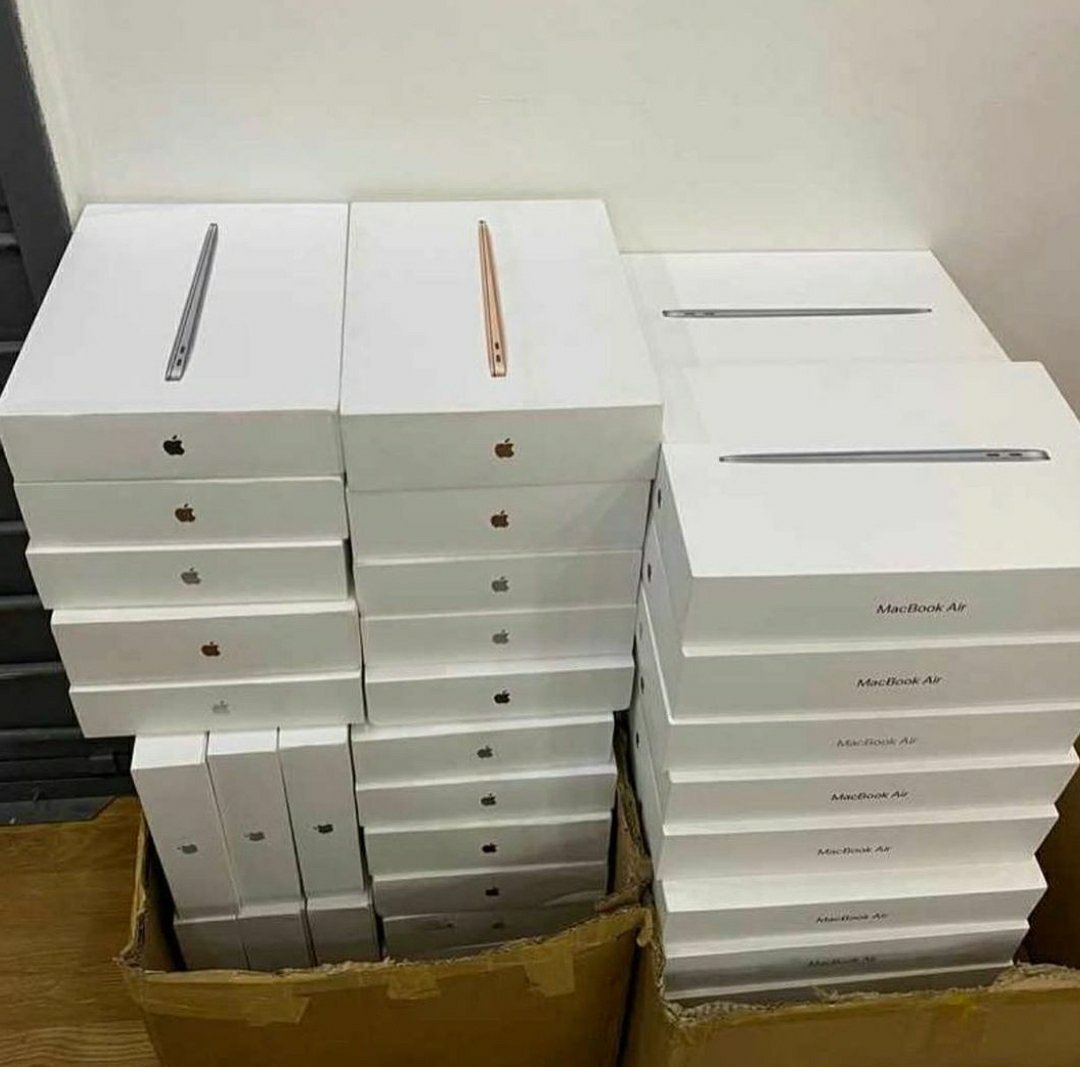 vbimg-2737-6159a8b5-1 MacBook Air Liquidation Pallet from A&E Pallet Sales