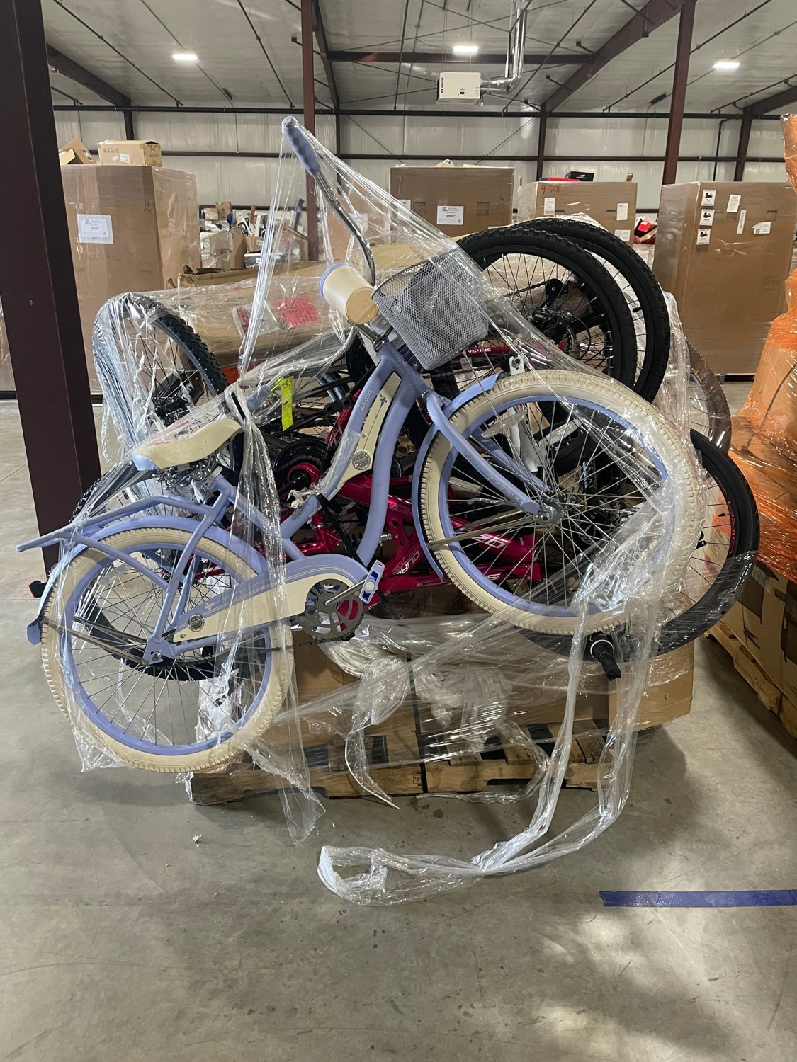vbimg-2806-50623e8a-1 Sport & Outdoor Liquidation Pallet from A&E Pallet Sales
