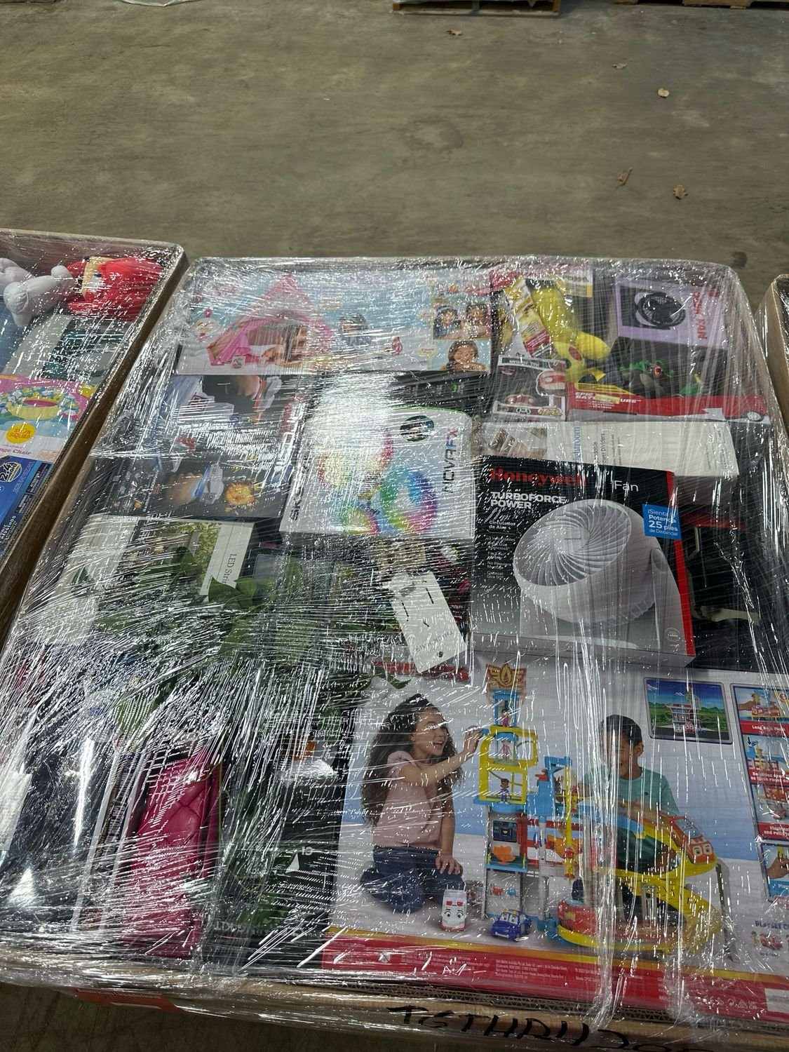 vbimg-2899-e87e1003-1 General Merchandise Liquidation Pallet from A&E Pallet Sales